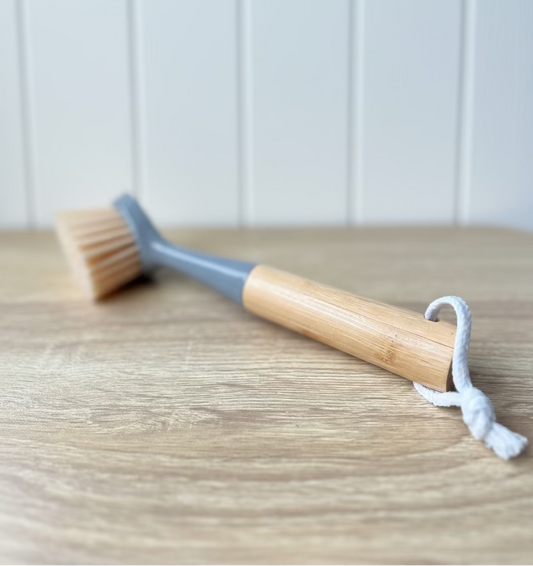 DISH SOAP SCRUB BRUSH - LONG