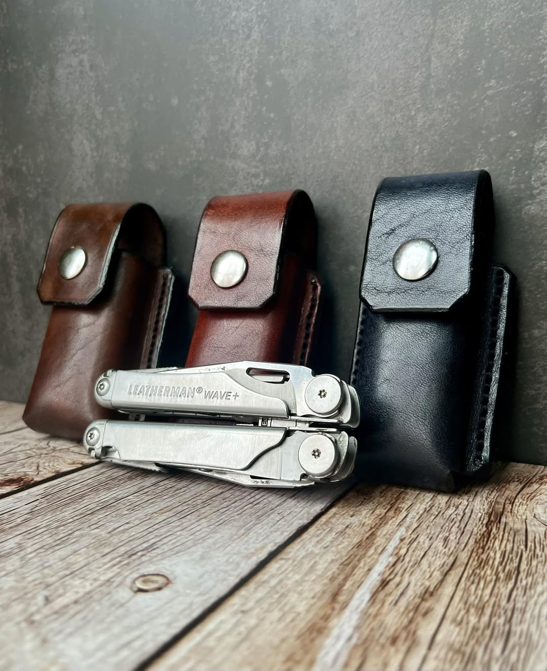 LEATHER CASE FOR MULTI-TOOL/LEATHERMAN