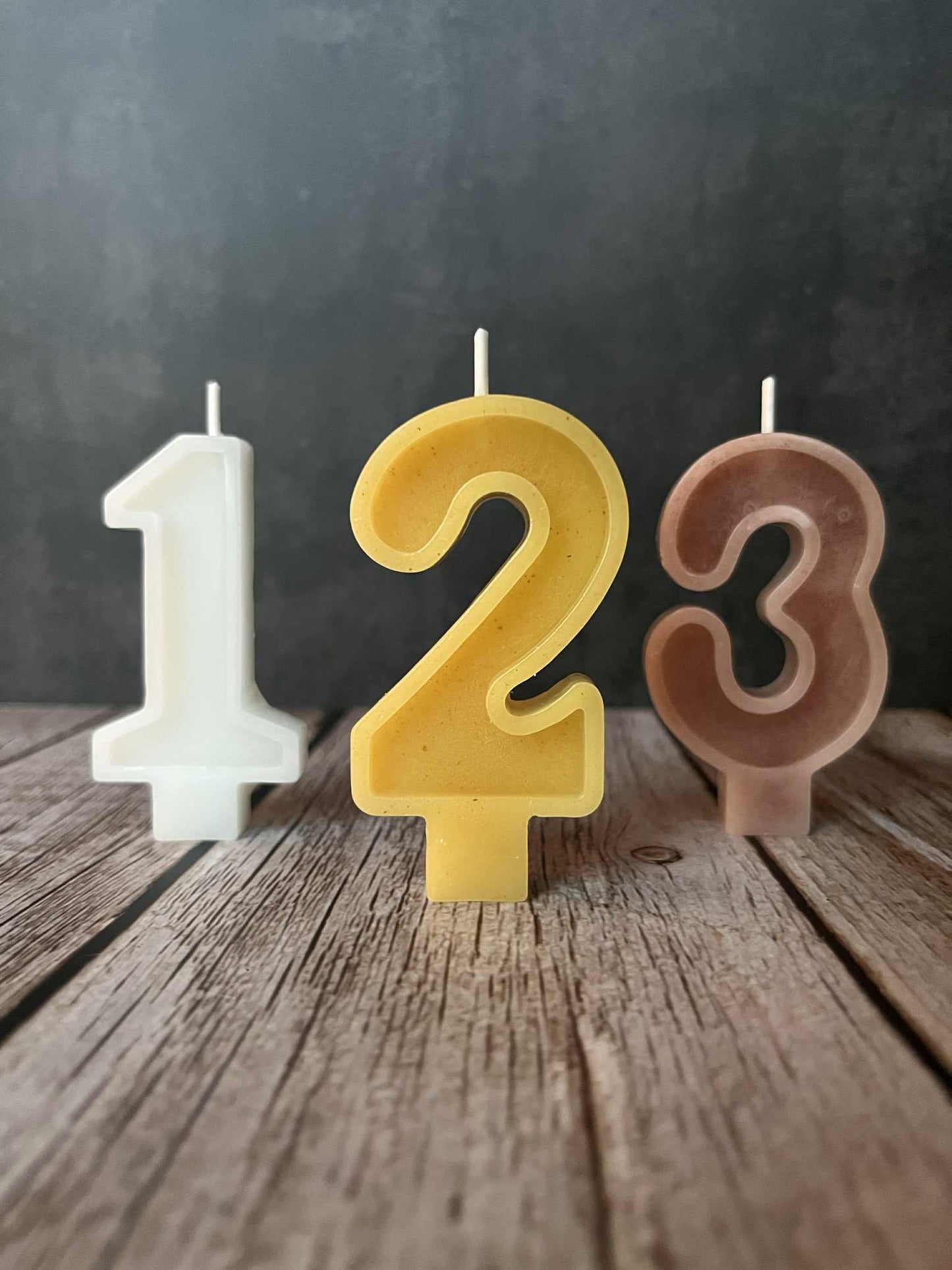 NATURAL BEESWAX BIRTHDAY CANDLES | NUMBERS 0-9