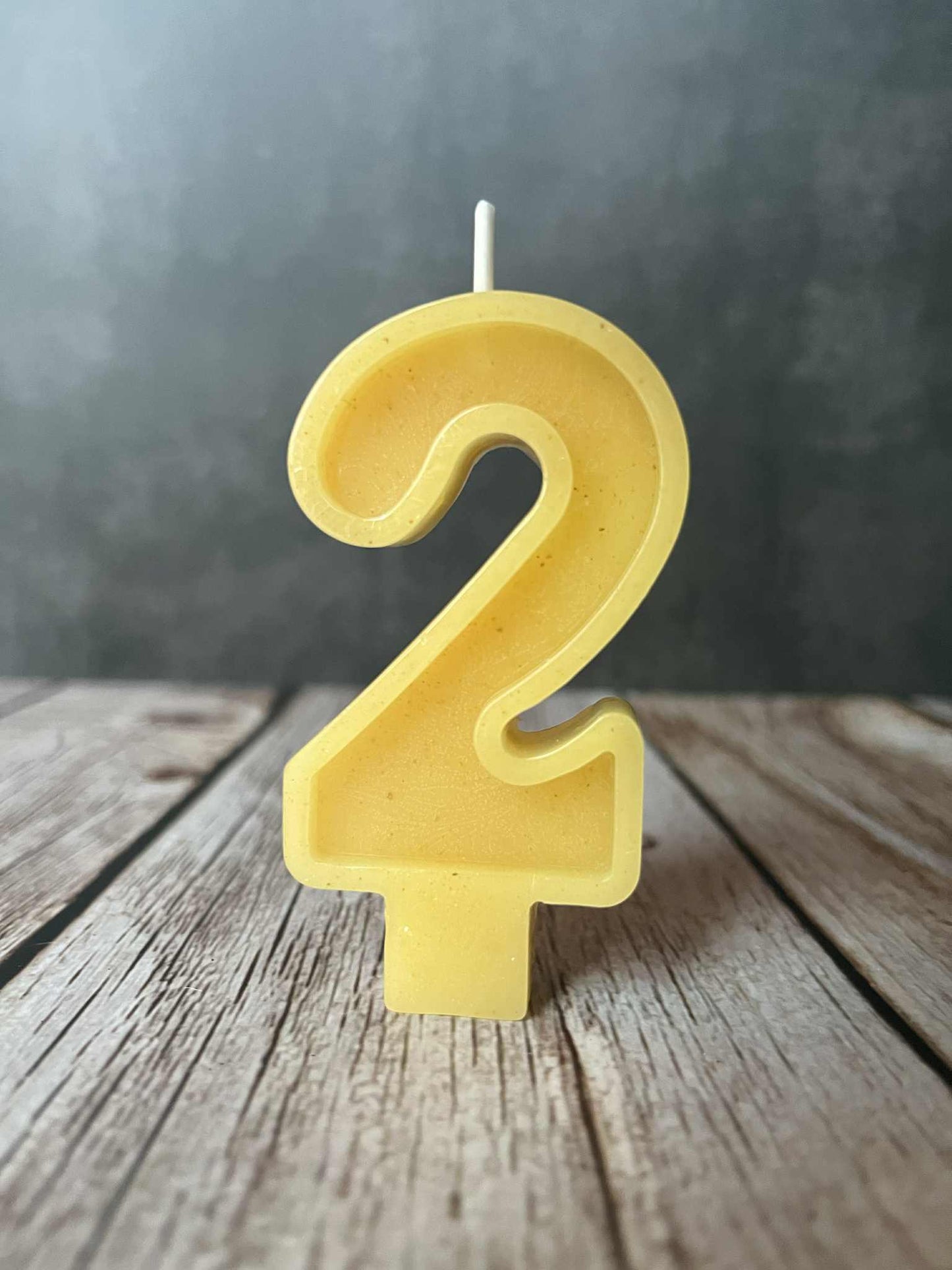 NATURAL BEESWAX BIRTHDAY CANDLES | NUMBERS 0-9